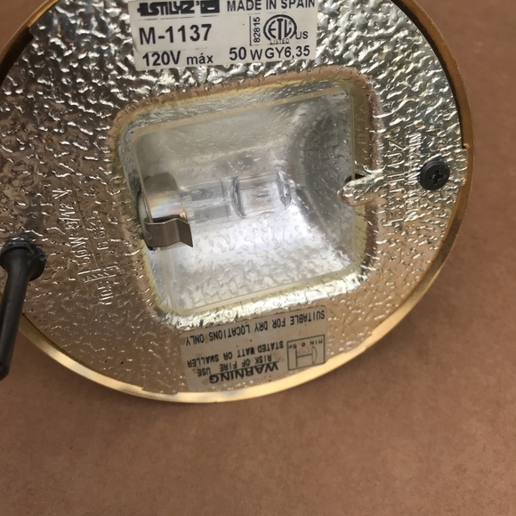 Estiluz Icons Table lamp by Leonardo Marelli Gold - Picture 5 of 8